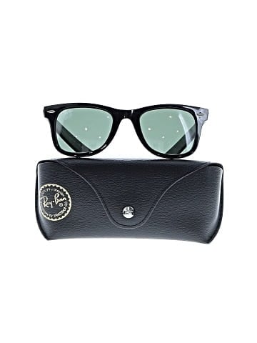 Ray-Ban Sunglasses (view 2)
