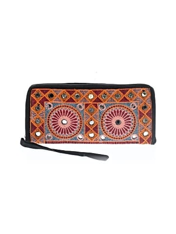 Unbranded Wristlet (view 1)