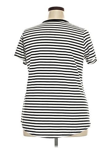 Torrid Short Sleeve T-Shirt (view 2)