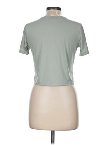 Lululemon Athletica Short Sleeve Turtleneck (view 2)