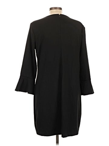 Old Navy Casual Dress (view 2)