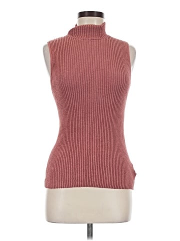 Moth Sleeveless Top (view 1)