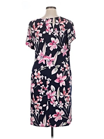 Signature by Robbie Bee Casual Dress (view 2)