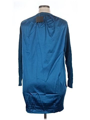 Assorted Brands 3/4 Sleeve T-Shirt (view 2)