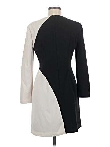 Donna Morgan Casual Dress (view 2)