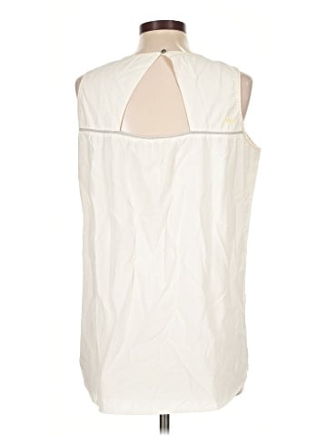 Mountain Khakis Sleeveless Blouse (view 2)