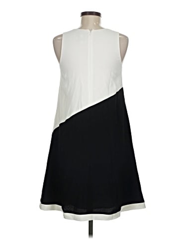 Lisa Perry Casual Dress (view 2)