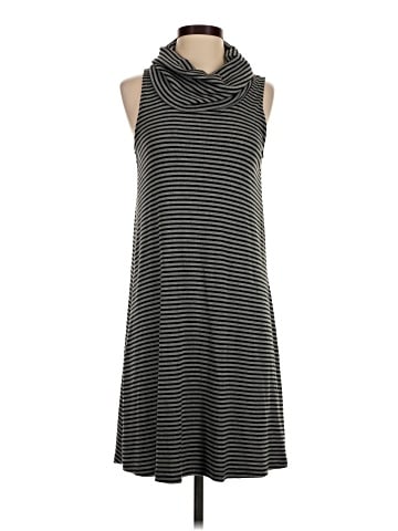 Mossimo Casual Dress (view 1)