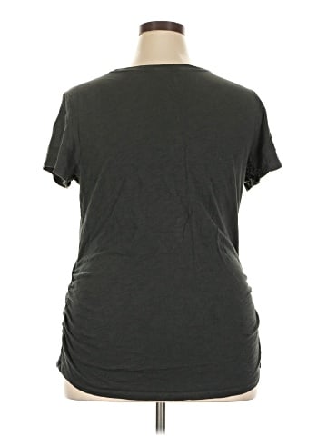 Old Navy Short Sleeve T-Shirt (view 2)