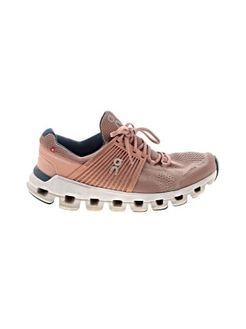 On Cloud Sneakers (view 1)