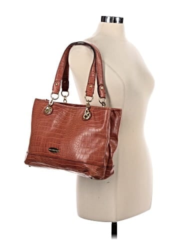 Liz Claiborne Shoulder Bag (view 2)