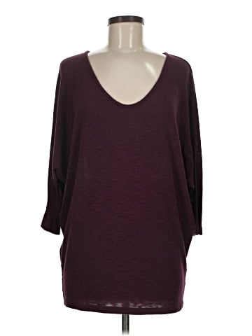 Laila Jayde Pullover Sweater (view 1)