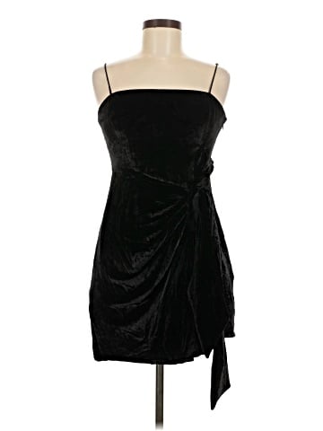 Cinq à Sept Cocktail Dress (view 1)