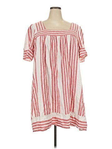 Old Navy Casual Dress (view 1)