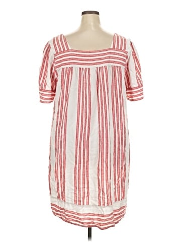 Old Navy Casual Dress (view 2)