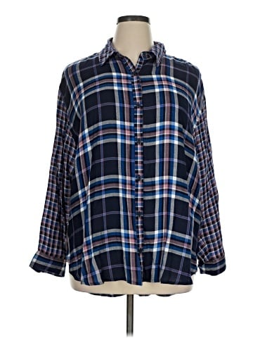 Gloria Vanderbilt Long Sleeve Button-Down Shirt (view 1)