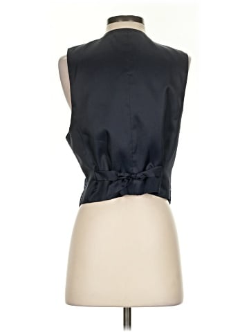 Liz Claiborne Collection Sleeveless Button-Down Shirt (view 2)