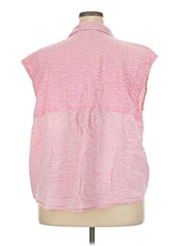 American Eagle Outfitters Sleeveless Button-Down Shirt (view 2)