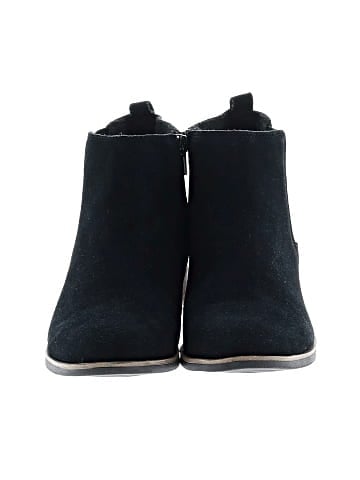 White Mountain Ankle Boots (view 2)