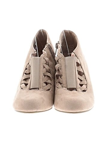 Journee Collection Heels (view 2)