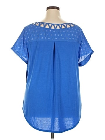 Kohl's Short Sleeve Blouse (view 2)