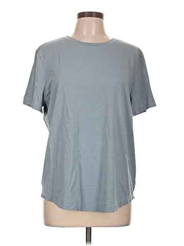 Lululemon Athletica Short Sleeve T-Shirt (view 1)
