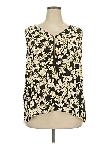 Worthington Sleeveless Blouse (view 1)