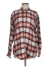 Levi's Plaid Red Long Sleeve Button-Down Shirt Size M - photo 1