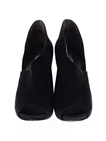 BCBGMAXAZRIA Heels (view 2)