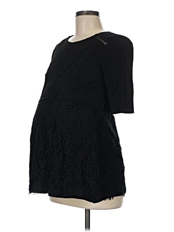 A Pea in the Pod 3/4 Sleeve Top (view 1)