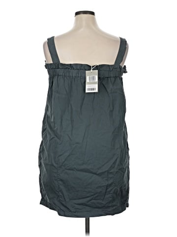 Everlane Casual Dress (view 2)