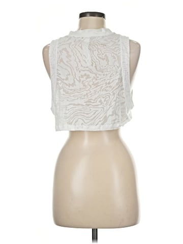 Lululemon Athletica Tank Top (view 2)