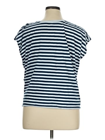 Unbranded Sleeveless T-Shirt (view 2)