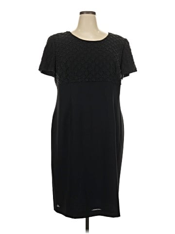 Donna Morgan Casual Dress (view 1)