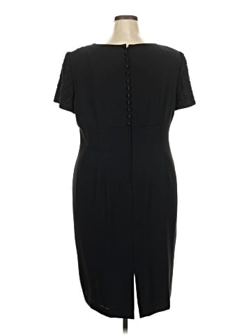 Donna Morgan Casual Dress (view 2)