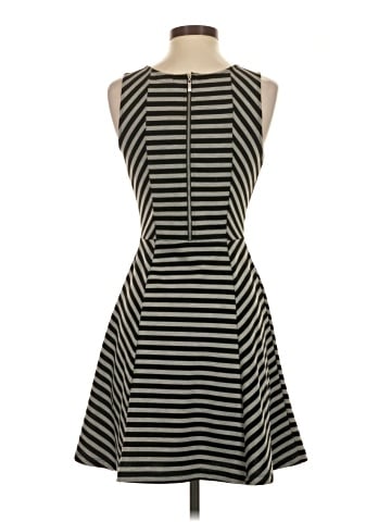 Guess Casual Dress (view 2)