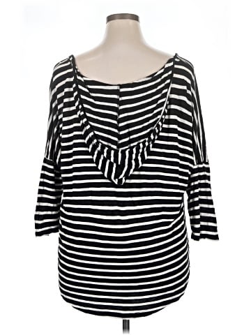 Torrid 3/4 Sleeve Top (view 2)