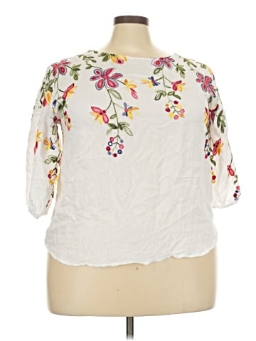 Kindred 3/4 Sleeve Blouse (view 1)