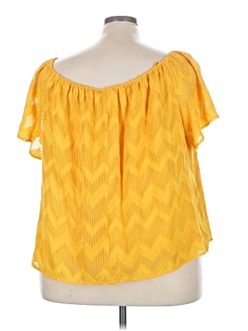 Lane Bryant Short Sleeve Blouse (view 2)