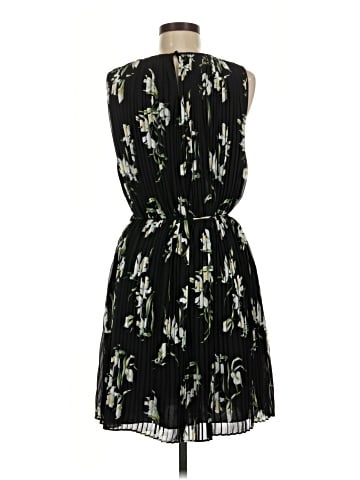 Banana Republic Cocktail Dress (view 2)