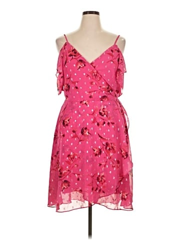 White House Black Market Cocktail Dress (view 1)