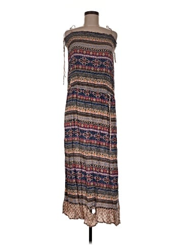 Xhilaration Casual Dress (view 1)
