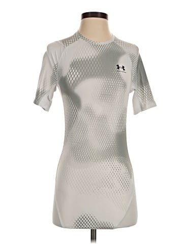 Under Armour Short Sleeve T-Shirt (view 1)