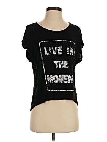 Retro Doll Short Sleeve T-Shirt (view 1)
