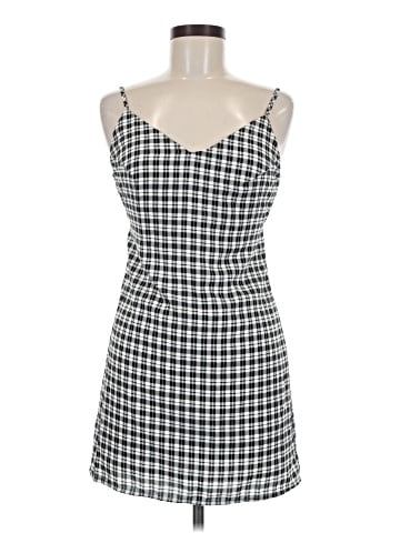 Forever 21 Casual Dress (view 1)