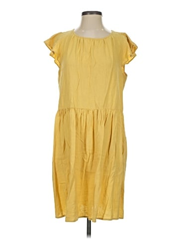 Banana Republic Factory Store Casual Dress (view 1)