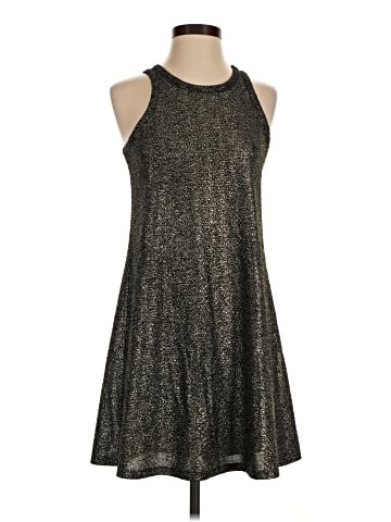 Veronica M. Casual Dress (view 1)
