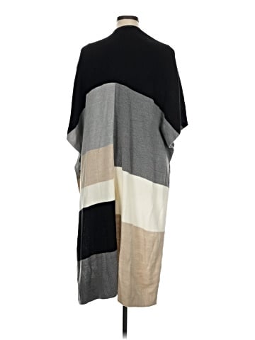 New York & Company Poncho (view 2)