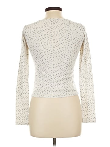 Brandy Melville Long Sleeve T-Shirt (view 2)