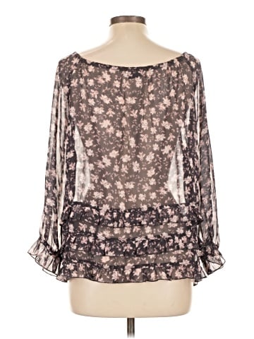Verty 3/4 Sleeve Blouse (view 2)